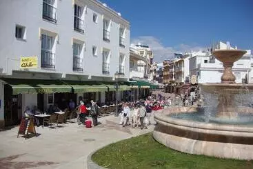 בית מלון כפרי Cabello