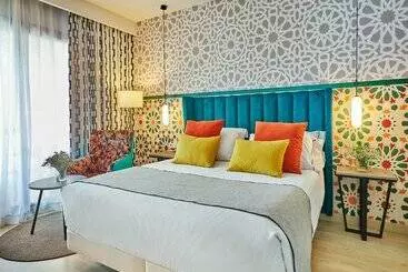 هتل Hesperia Sevilla