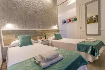 בית מלון כפרי Sun Holidays