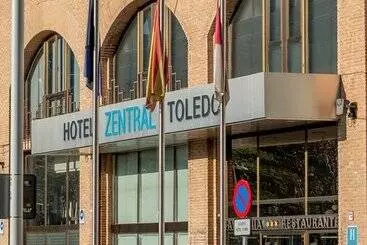 هتل Zentral Mayoral