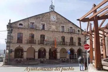 ホテル Hostal Sanpatiel