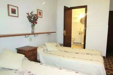 Отель Hostal Lima