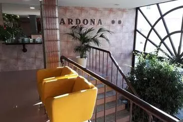 بنسيون Hostal Residencia Cardona