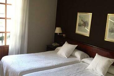 Hostal Santa Maria