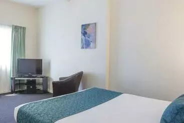 Greenways Apartments