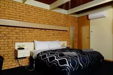 فندق Baronga Motor Inn