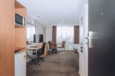 Отель Best Western Chaffey Motor Inn