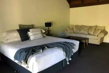 ホテル Olde Horsham Motor Inn