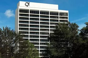 Hotel Qt Canberra