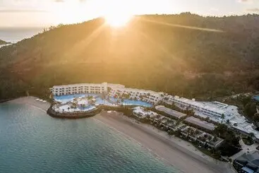 استراحتگاه Intercontinental Hayman Great Barrier Reef
