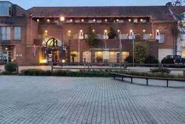 בית מלון כפרי De Basiliek