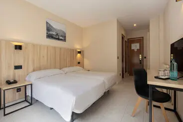 Hotel Encamp by Nexta