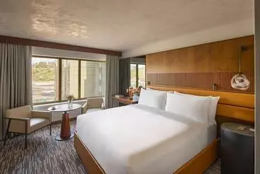 هتل Fairmont Golden Prague