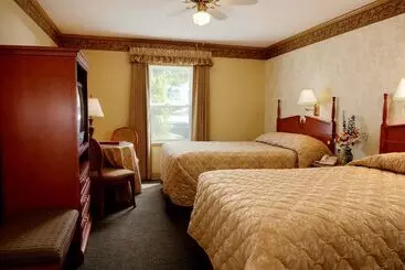 Hotel Holland America Dawson City Inn