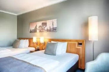 Leonardo Hotel Köln Bonn Airport