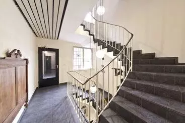 هتل Ahl Meerkatzen