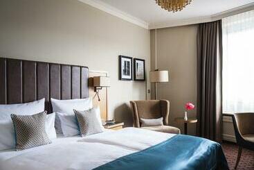 Althoff Hotel Am Schlossgarten