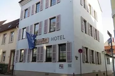Отель Trutzpfaff