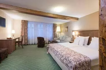 هتل Derstern Hersfeld