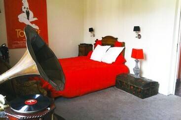 בית מלון כפרי Auberge Du Puits