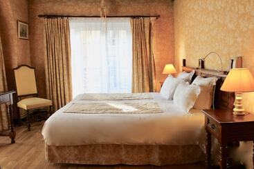 هتل De La Bretonnerie