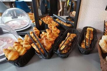 호텔 Kyriad Epernay