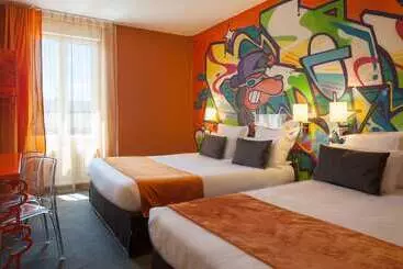 ホテル The Originals Boutique, Hôtel De L Univers, Montluçon