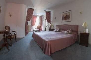 هتل Le Grand Paris