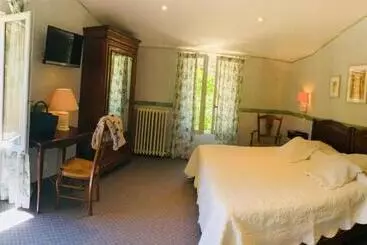 בית מלון כפרי Le Relais Notre Dame