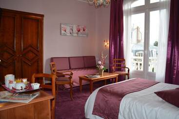 Отель Marieanne