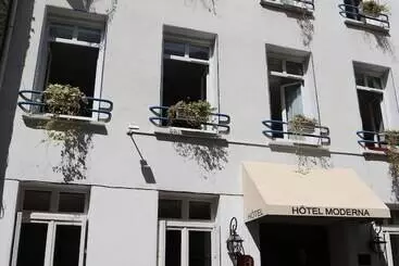 בית מלון כפרי Moderna