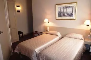 בית מלון כפרי Hôtel La Résidence Du Berry