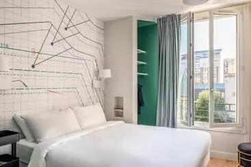 Hotel Ibis Styles Asnieres Centre