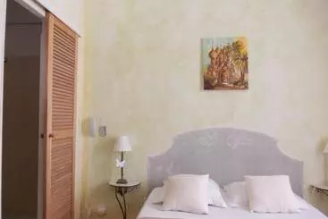 בית מלון כפרי Rex