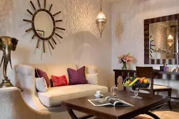 Tiara Miramar Beach Hotel & Spa