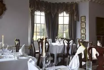 Отель Chilston Park