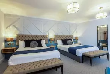 The Queen At Chester Hotel, Bw Premier Collection