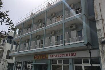 فندق Papasotiriou