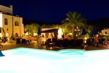 Hotel Baia Del Capitano