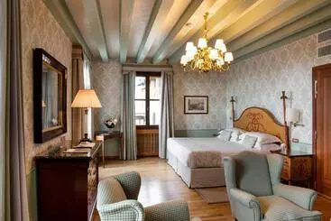 בית מלון כפרי Villa Cipriani