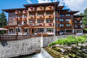 فندق St. Raphael