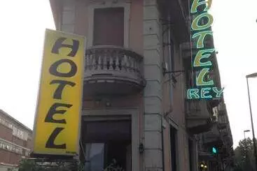 فندق Rey
