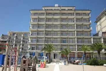 ホテル Tourist Residence