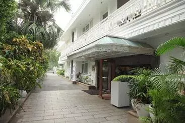 Hotel Diplomat, Chanakyapuri New Delhi  A Boutique