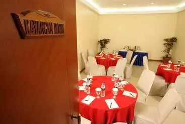 בית מלון כפרי Makassar Golden