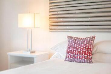 בית מלון כפרי Montpelier Plantation & Beach