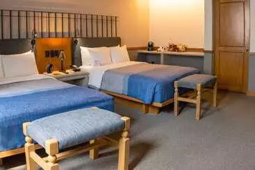 Отель Hacienda Jurica By Brisas