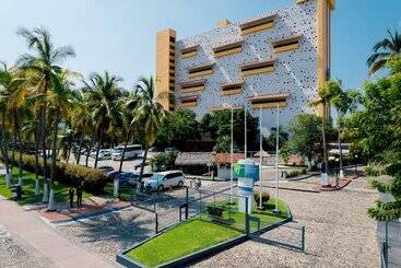 هتل Holiday Inn Resort Ixtapa All Inclusive, An Ihg