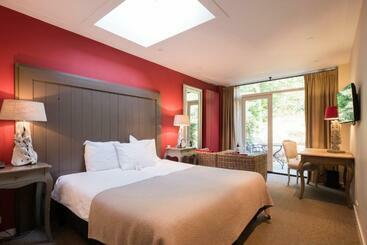 ホテル Dennenheuvel