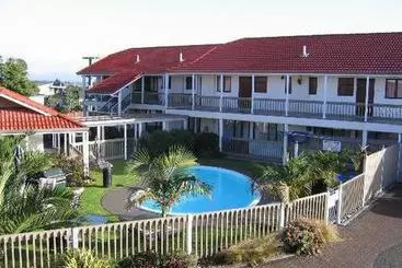 هتل Summit Motor Lodge